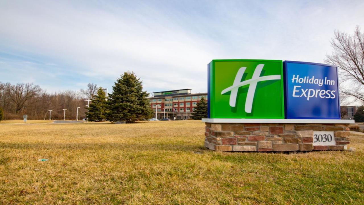 Holiday Inn Express Columbus Airport Easton Exterior foto